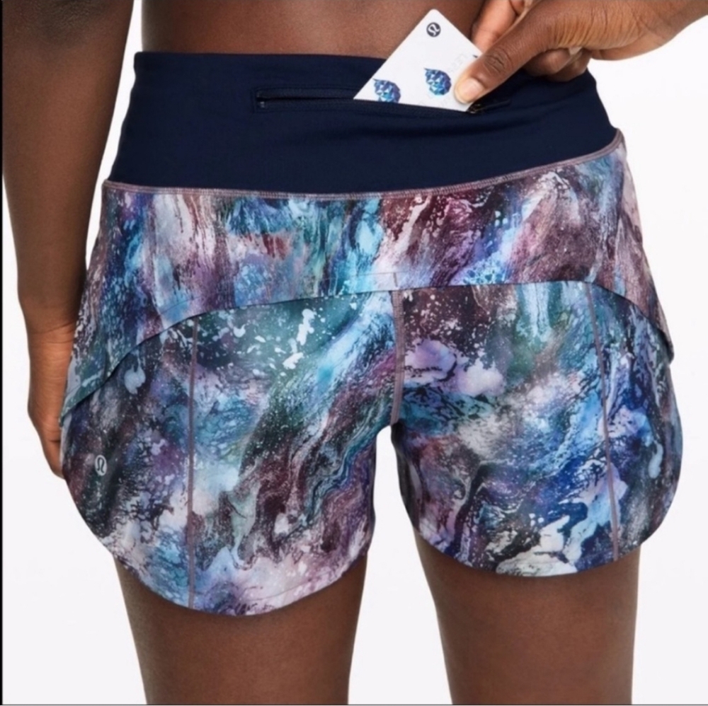 lululemon athletica Women's Cosmic Shift Speed Up Shorts 4" Size 4